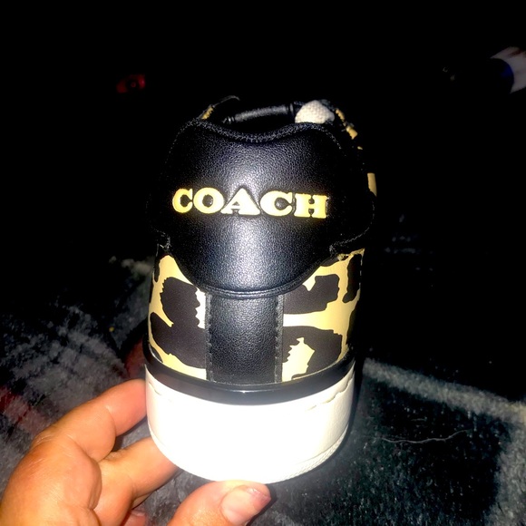 Coach Sneakers Size7 - Picture 1 of 4